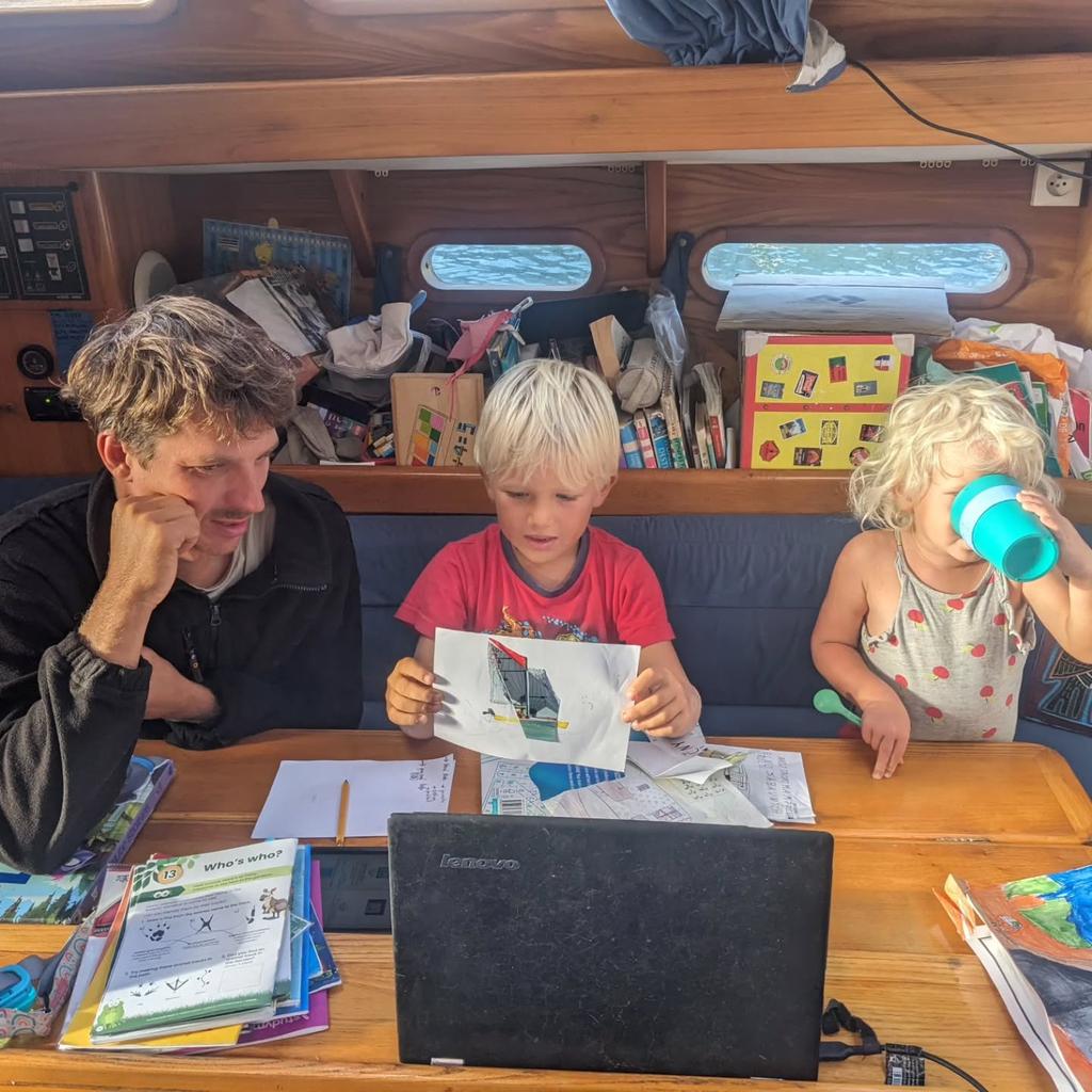 Hola, hola, škola volá.